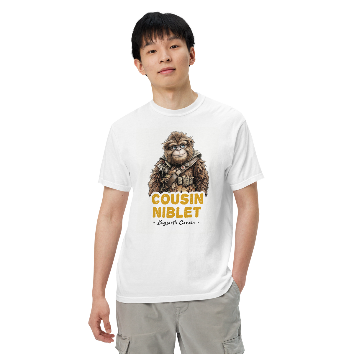 Bigfoot Shirt for Snack Lovers | If It Crunches I'm Curious